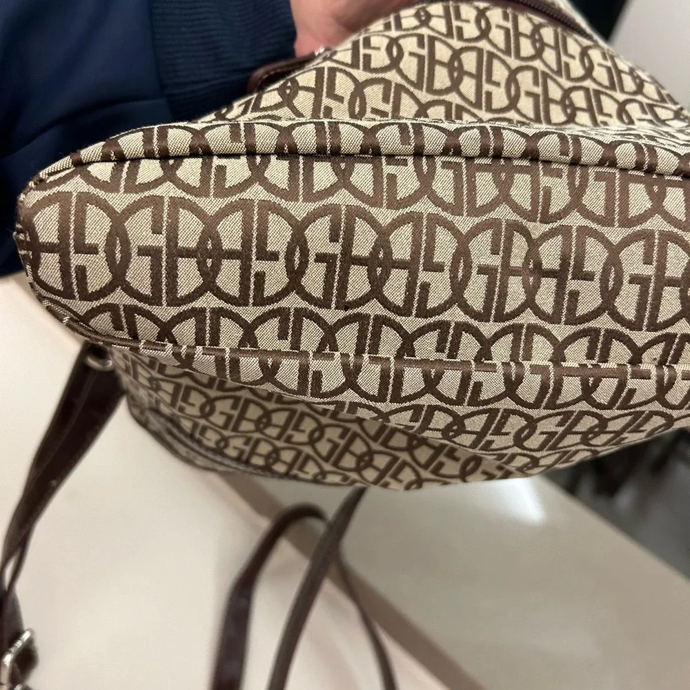 Crossbody Patterned Bag-Giani Bernini-Tough looking bag! Gorgeous strong